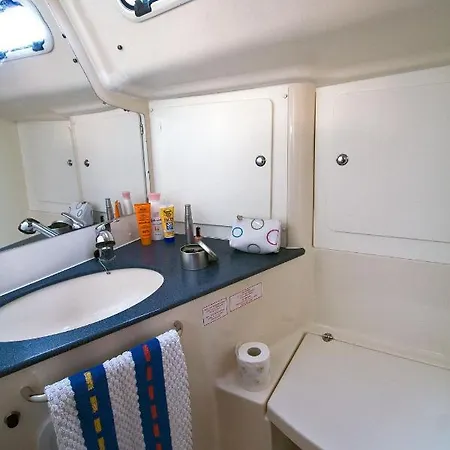 Botel Bavaria 49- Sutvid