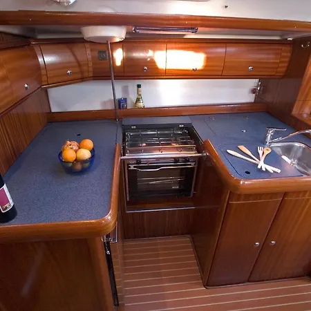 Bavaria 49- Sutvid * Split